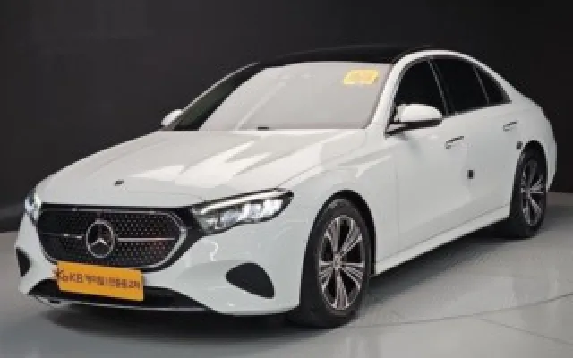 수원믿을만한중고차사이트 E-클래스 W214 E200 매물 사진 3 - 2025/01 33,847km